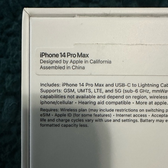 iPhone 14 Pro Max EMPTY BOX! - Picture 4 of 7